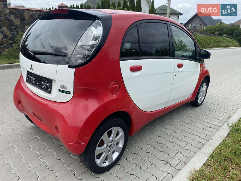 Хетчбек Mitsubishi i-MiEV 2010 в Луцьку