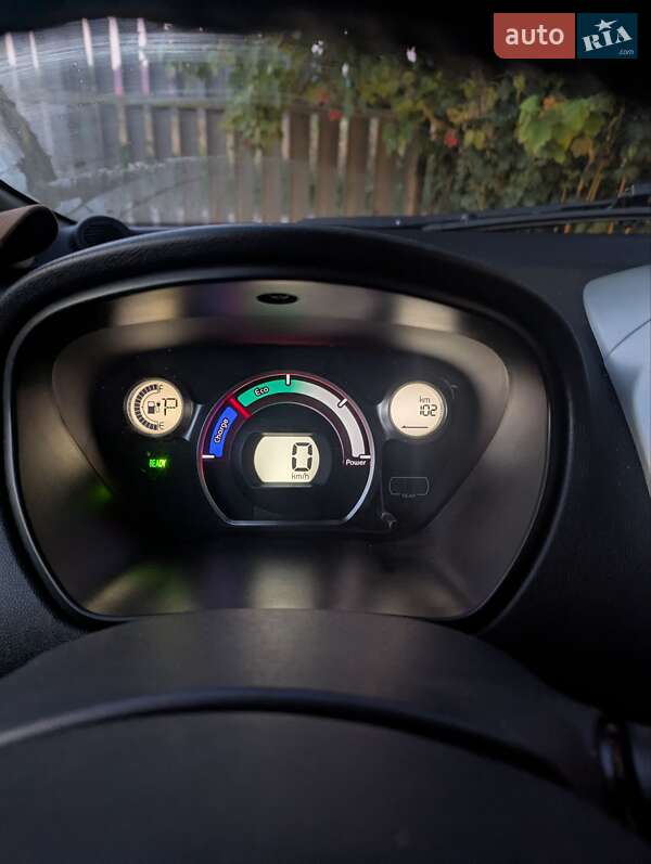 Хэтчбек Mitsubishi i-MiEV 2011 в Ивано-Франковске фото 25 Хэтчбек Mitsubishi i-MiEV 2011 в Ивано-Франковске