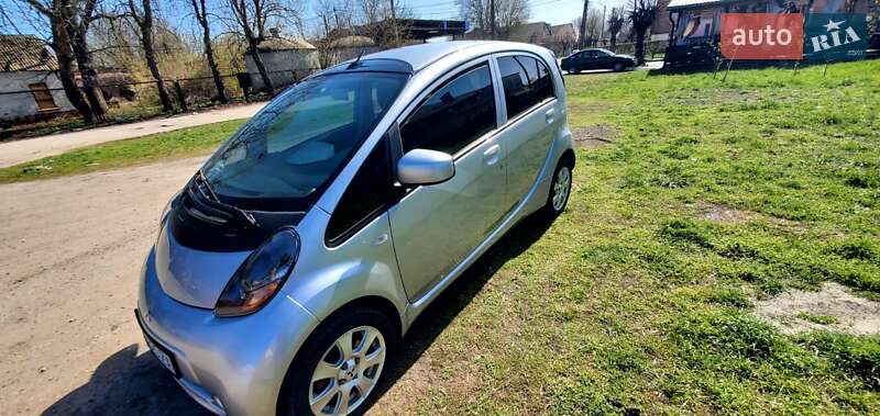 Хетчбек Mitsubishi i-MiEV 2011 в Козятині