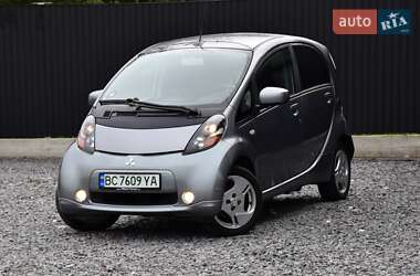 Хетчбек Mitsubishi i-MiEV 2011 в 