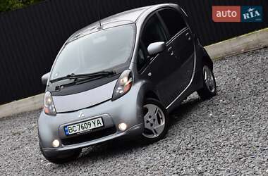 Хетчбек Mitsubishi i-MiEV 2011 в 
