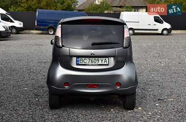 Хетчбек Mitsubishi i-MiEV 2011 в 