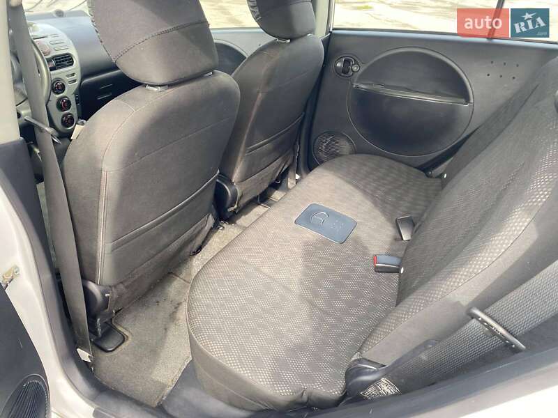 Хэтчбек Mitsubishi i-MiEV 2012 в Черновцах фото 9 Хэтчбек Mitsubishi i-MiEV 2012 в Черновцах