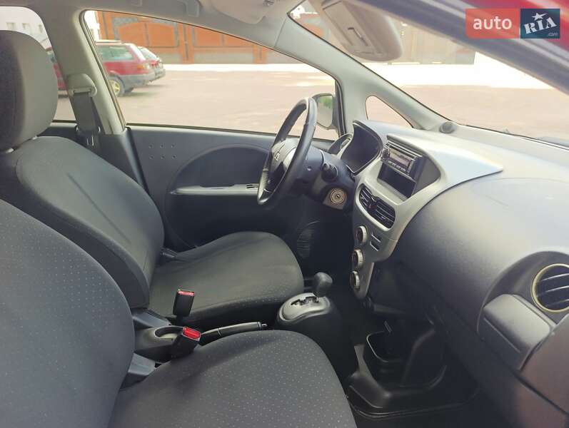 Хэтчбек Mitsubishi i-MiEV 2011 в Звягеле