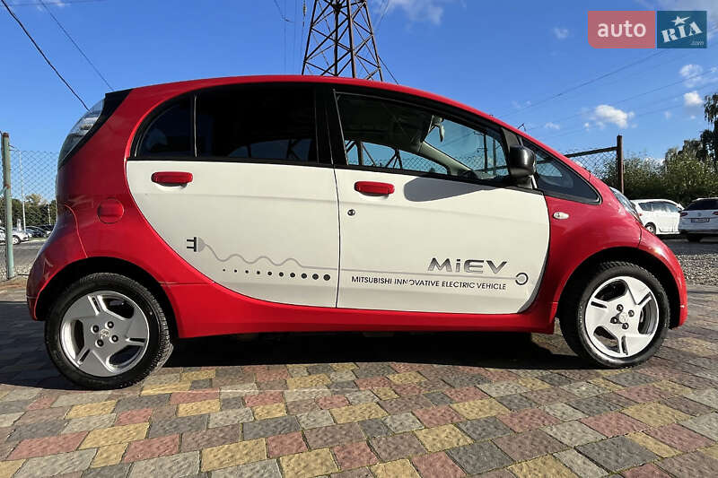 Хэтчбек Mitsubishi i-MiEV 2010 в Стрые