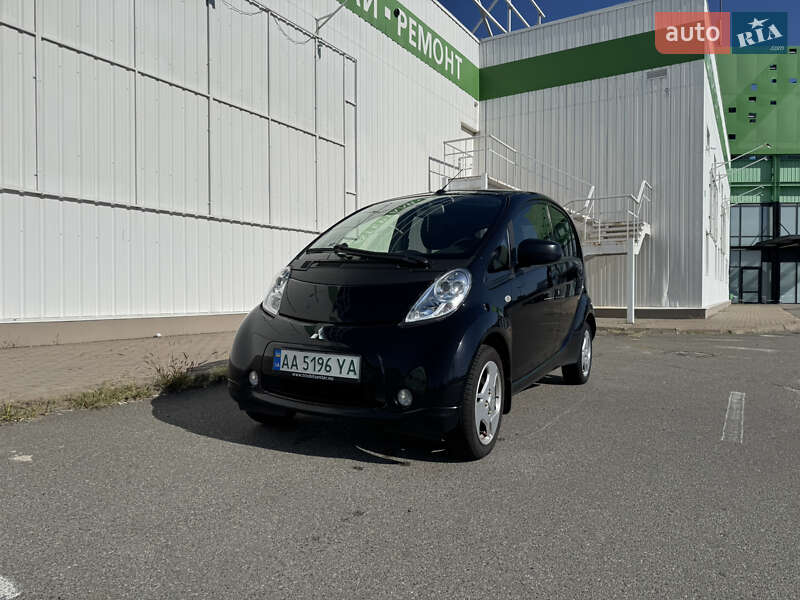 Хетчбек Mitsubishi i-MiEV 2015 в Києві