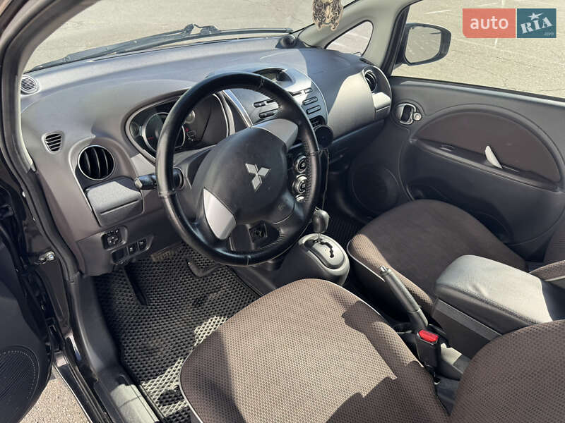 Хетчбек Mitsubishi i-MiEV 2015 в Києві