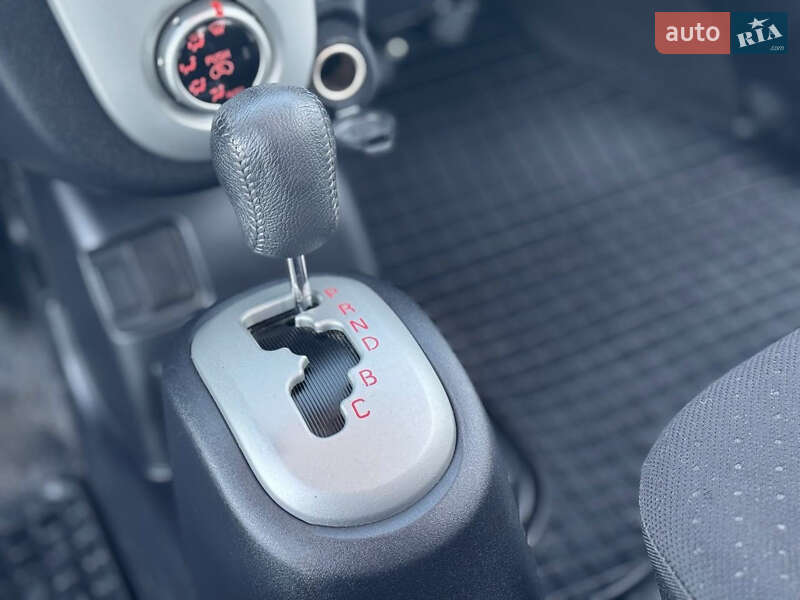 Хэтчбек Mitsubishi i-MiEV 2012 в Львове
