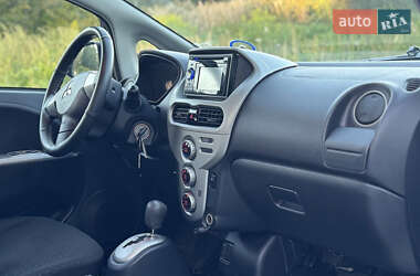 Хэтчбек Mitsubishi i-MiEV 2012 в 