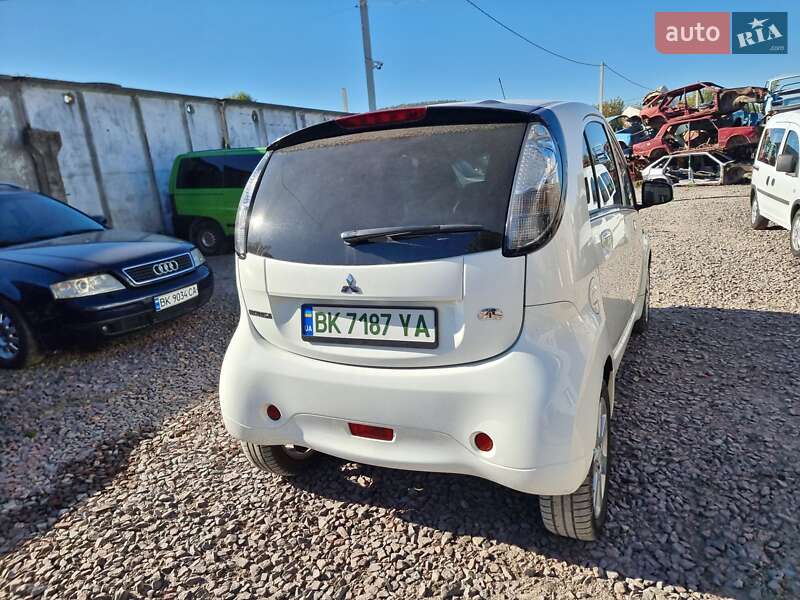 Хетчбек Mitsubishi i-MiEV 2011 в Кременці фото 9 Хетчбек Mitsubishi i-MiEV 2011 в Кременці