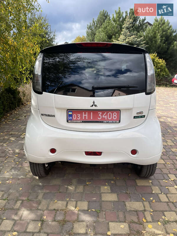 Хэтчбек Mitsubishi i-MiEV 2011 в Днепре