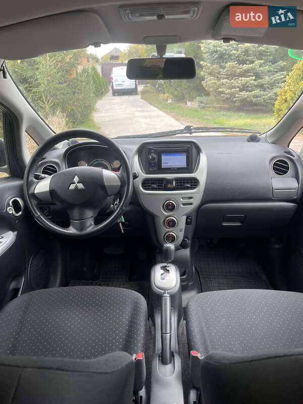 Хэтчбек Mitsubishi i-MiEV 2011 в Днепре
