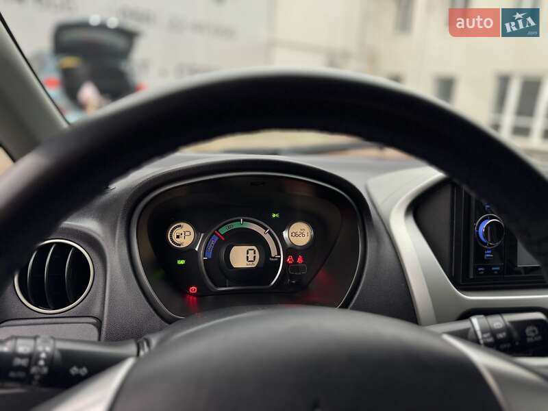 Хетчбек Mitsubishi i-MiEV 2011 в Бучі фото 14 Хетчбек Mitsubishi i-MiEV 2011 в Бучі