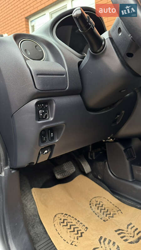 Хэтчбек Mitsubishi i-MiEV 2011 в Виннице фото 22 Хэтчбек Mitsubishi i-MiEV 2011 в Виннице