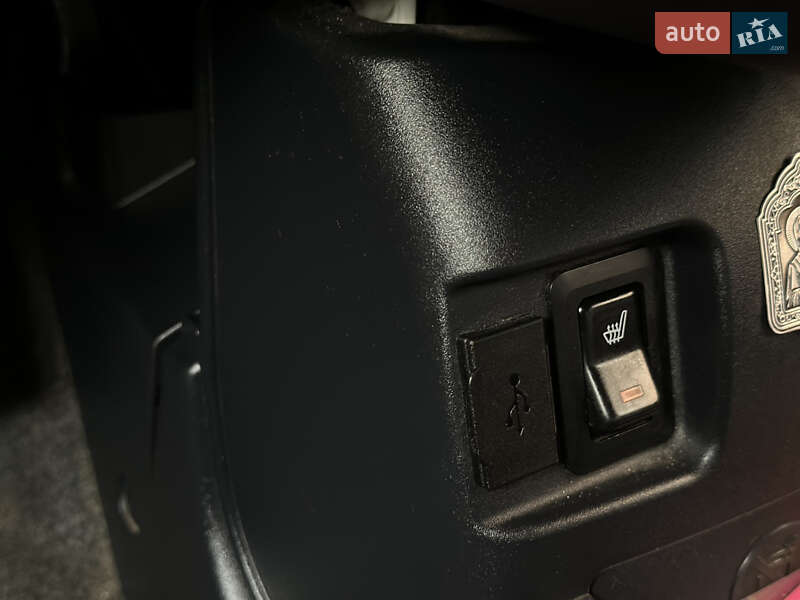 Хэтчбек Mitsubishi i-MiEV 2012 в Житомире фото 25 Хэтчбек Mitsubishi i-MiEV 2012 в Житомире