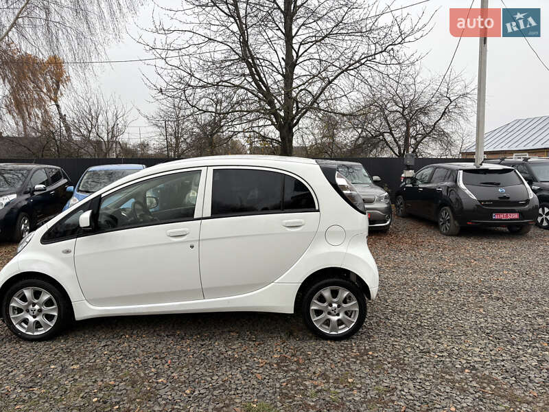 Хэтчбек Mitsubishi i-MiEV 2014 в Луцке