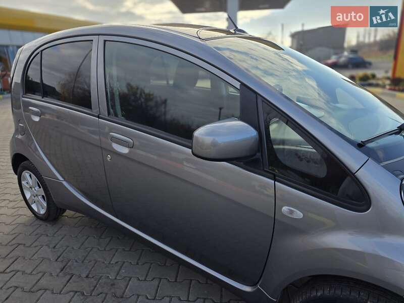 Хетчбек Mitsubishi i-MiEV 2011 в Луцьку фото 19 Хетчбек Mitsubishi i-MiEV 2011 в Луцьку