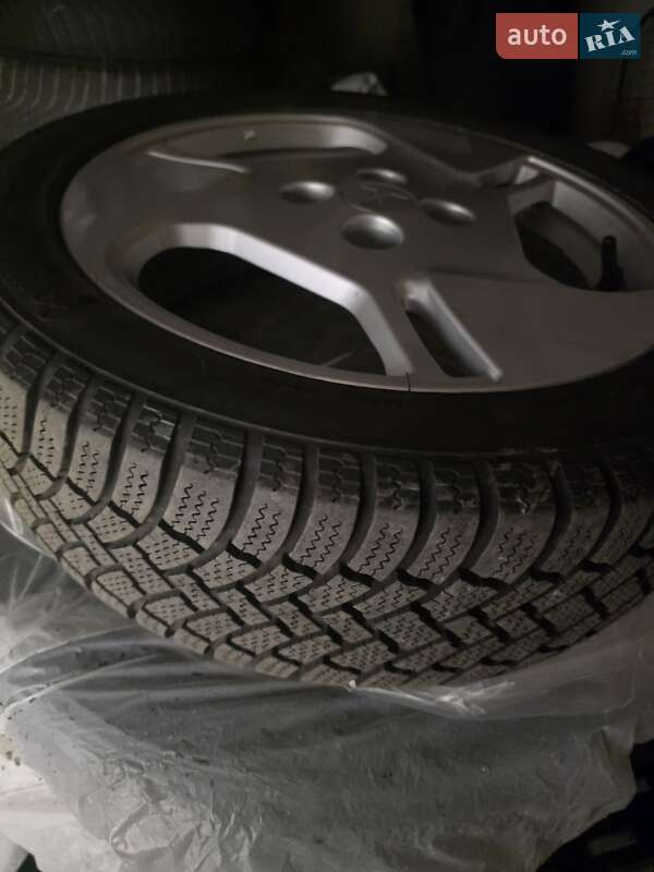 Хетчбек Mitsubishi i-MiEV 2011 в Луцьку фото 72 Хетчбек Mitsubishi i-MiEV 2011 в Луцьку