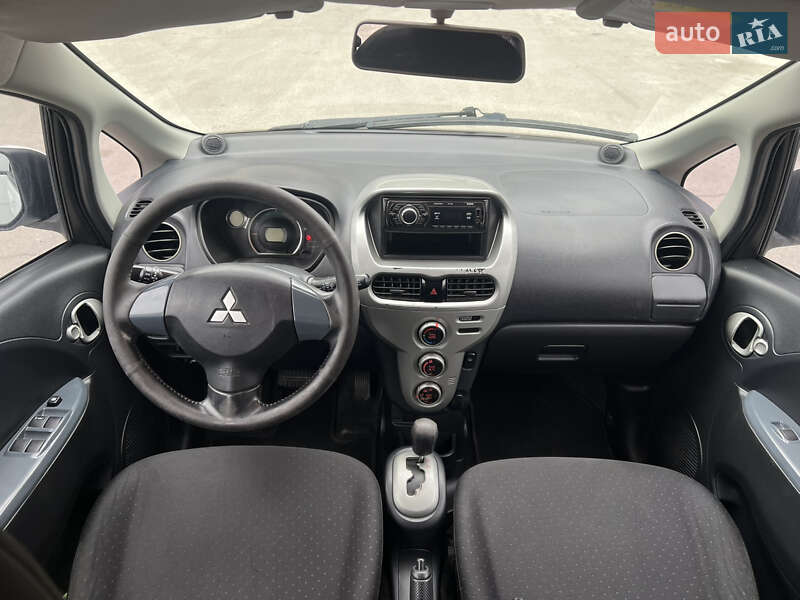 Хэтчбек Mitsubishi i-MiEV 2011 в Кременце фото 11 Хэтчбек Mitsubishi i-MiEV 2011 в Кременце