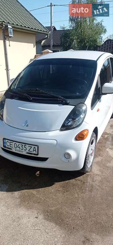 Хэтчбек Mitsubishi i-MiEV 2012 в Черновцах фото 3 Хэтчбек Mitsubishi i-MiEV 2012 в Черновцах