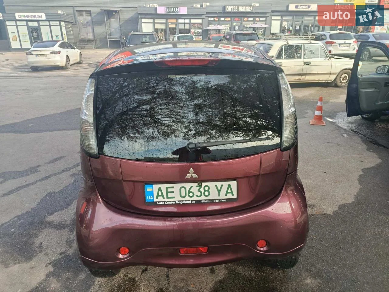 2012 Mitsubishi i-MiEV - мініатюра 18