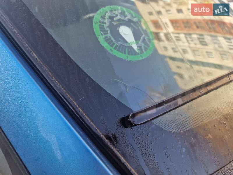 Хэтчбек Mitsubishi i-MiEV 2012 в Ивано-Франковске