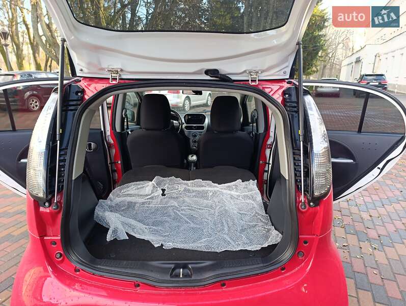 Хэтчбек Mitsubishi i-MiEV 2011 в Звягеле фото 20 Хэтчбек Mitsubishi i-MiEV 2011 в Звягеле