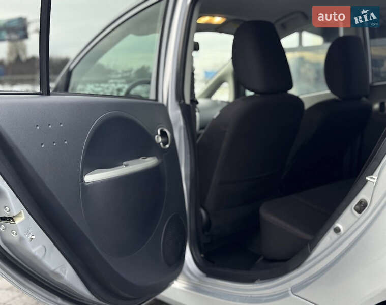 Хэтчбек Mitsubishi i-MiEV 2012 в Львове