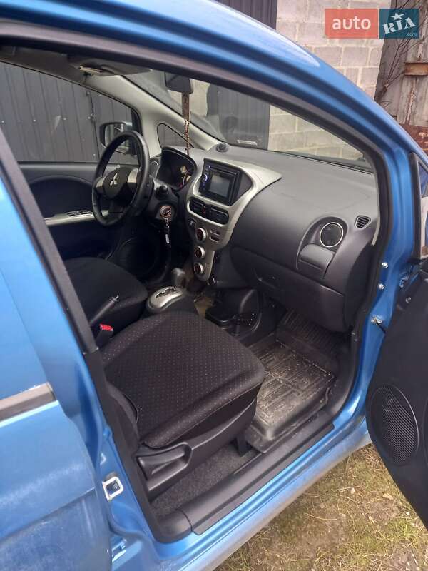 Хэтчбек Mitsubishi i-MiEV 2010 в Збараже