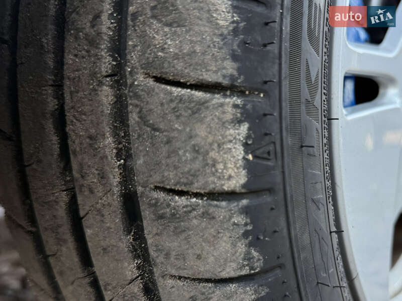 Хэтчбек Mitsubishi i-MiEV 2014 в Житомире