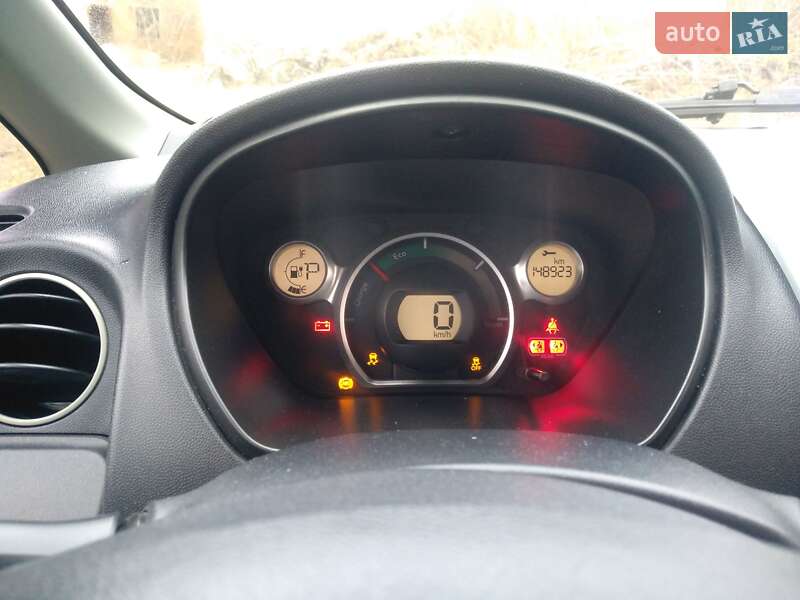 Хэтчбек Mitsubishi i-MiEV 2011 в Хмельницком фото 2 Хэтчбек Mitsubishi i-MiEV 2011 в Хмельницком