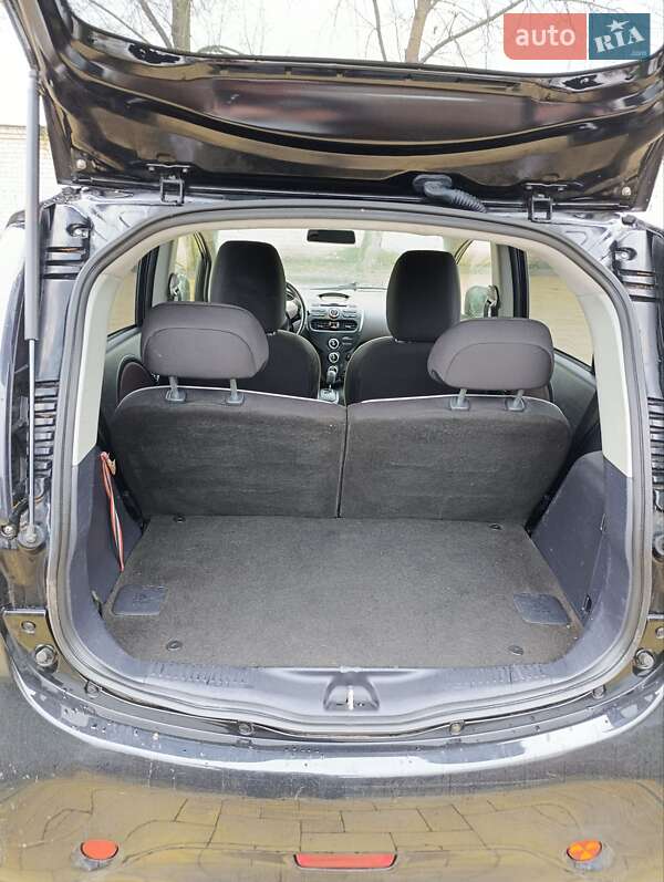 Хэтчбек Mitsubishi i-MiEV 2015 в Кременчуге фото 12 Хэтчбек Mitsubishi i-MiEV 2015 в Кременчуге