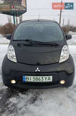 Хетчбек Mitsubishi i-MiEV 2015 в Кременчуці