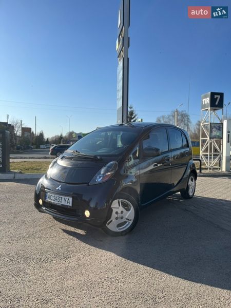 Mitsubishi i-MiEV 2011 Mitsubishi i-MiEV 2011