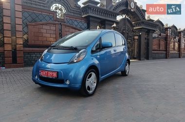 Хэтчбек Mitsubishi i-MiEV 2012 в Звягеле