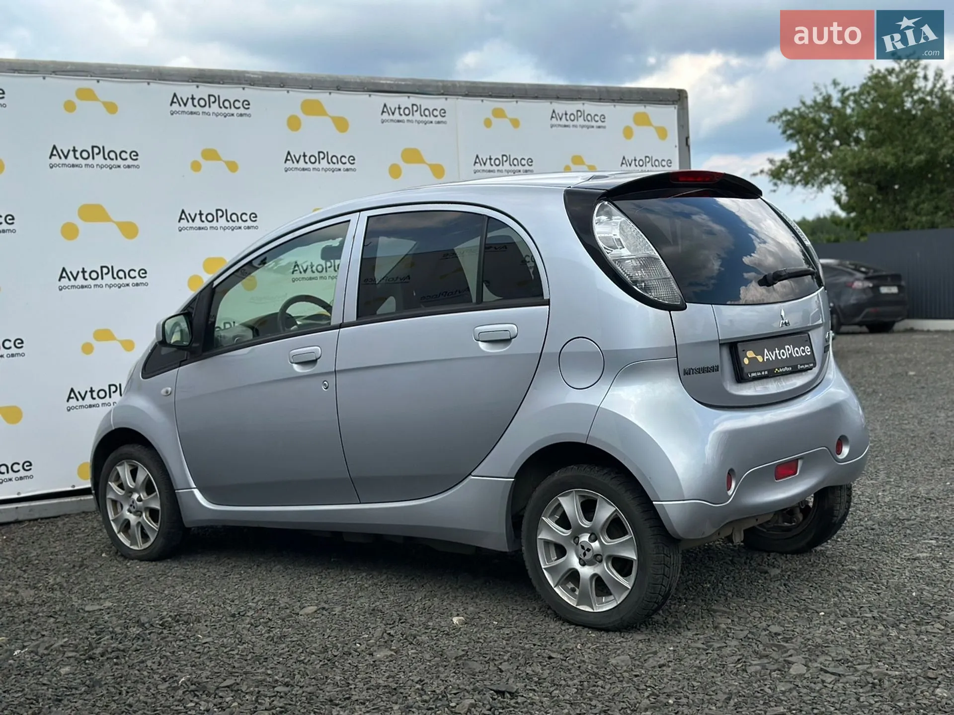 2012 Mitsubishi i-MiEV - мініатюра 13