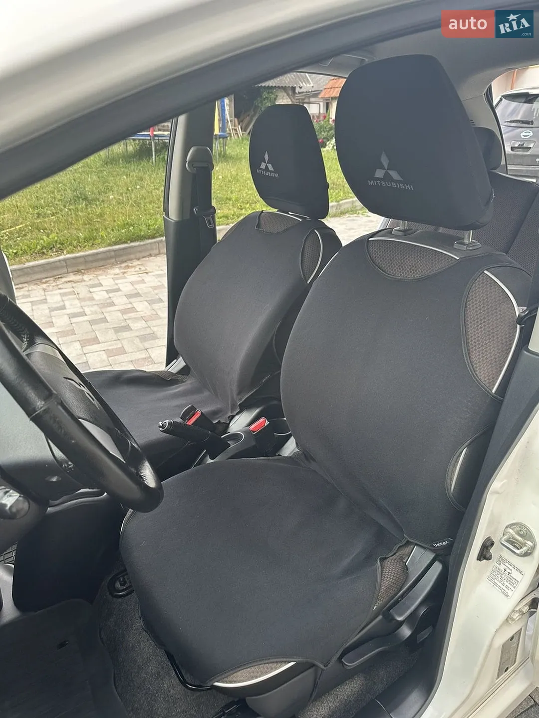2015 Mitsubishi i-MiEV - мініатюра 7