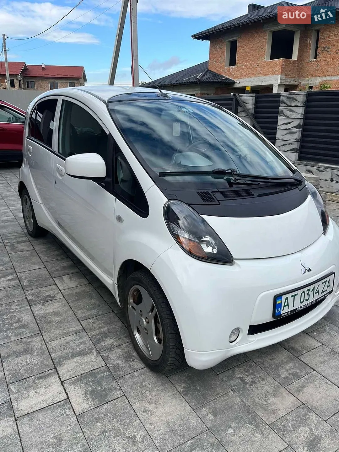 2011 Mitsubishi i-MiEV - мініатюра 2