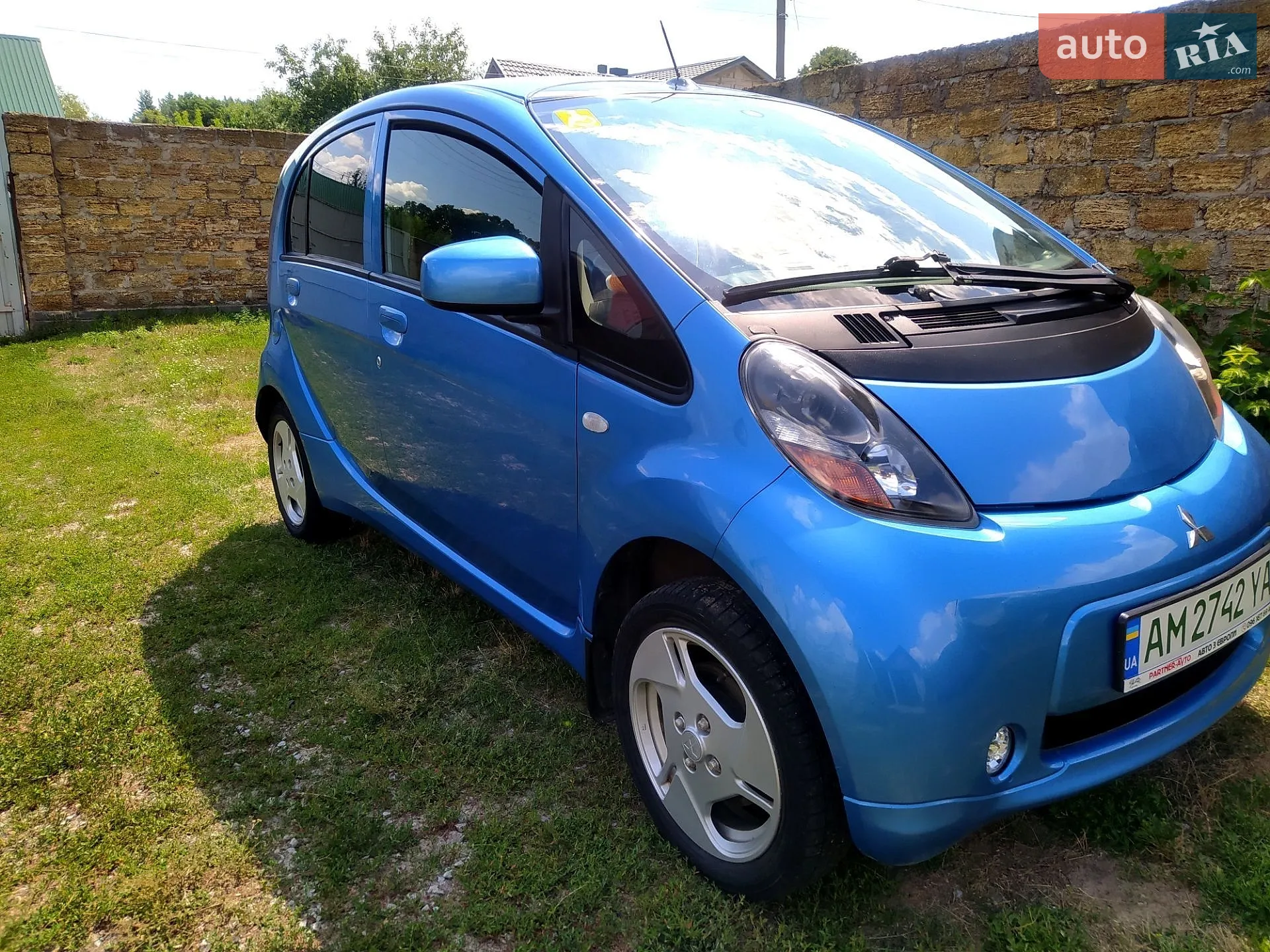 2011 Mitsubishi i-MiEV - мініатюра 2
