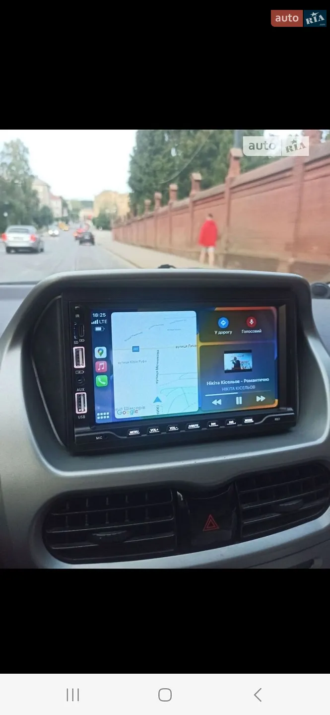 2011 Mitsubishi i-MiEV - мініатюра 7