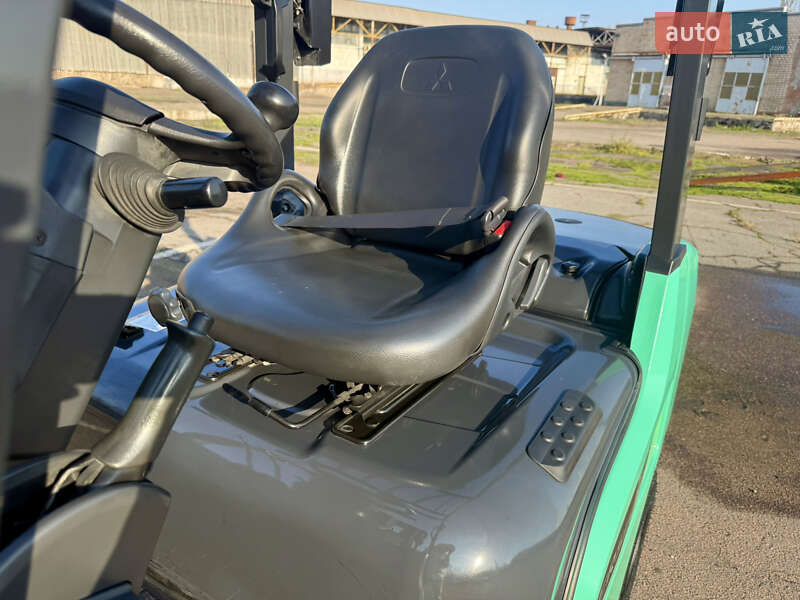 Вилочный погрузчик Mitsubishi KFG 2023 в Кривом Роге