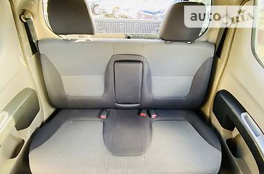 Позашляховик / Кросовер Mitsubishi L 200 2008 в 