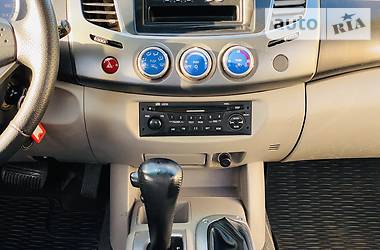 Позашляховик / Кросовер Mitsubishi L 200 2008 в 
