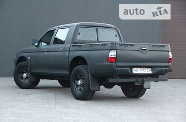 Пикап Mitsubishi L 200 2005 в 