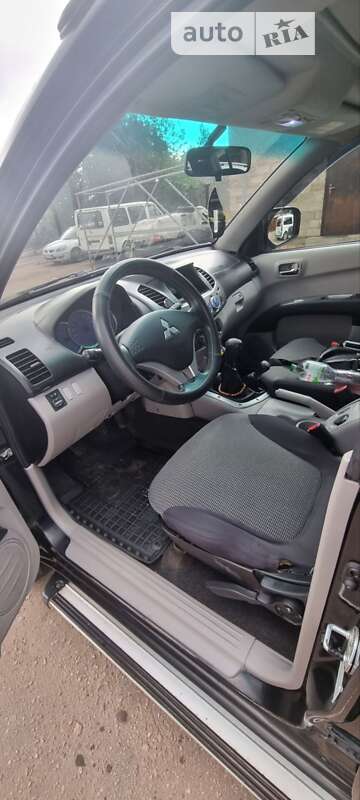 Пикап Mitsubishi L 200 2009 в Покровском