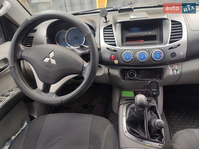 Пикап Mitsubishi L 200 2007 в Одессе