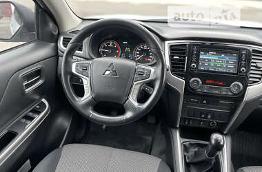 Пікап Mitsubishi L 200 2021 в 