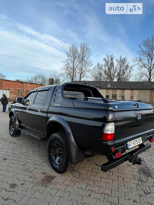 Пікап Mitsubishi L 200 2004 в Коломиї