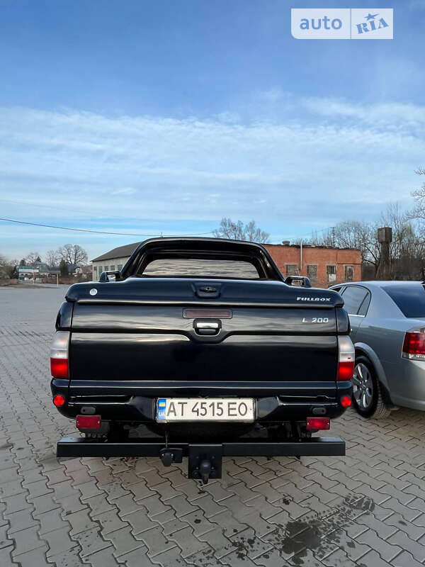 Пікап Mitsubishi L 200 2004 в Коломиї