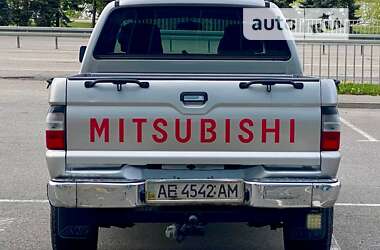 Пікап Mitsubishi L 200 2005 в Дніпрі